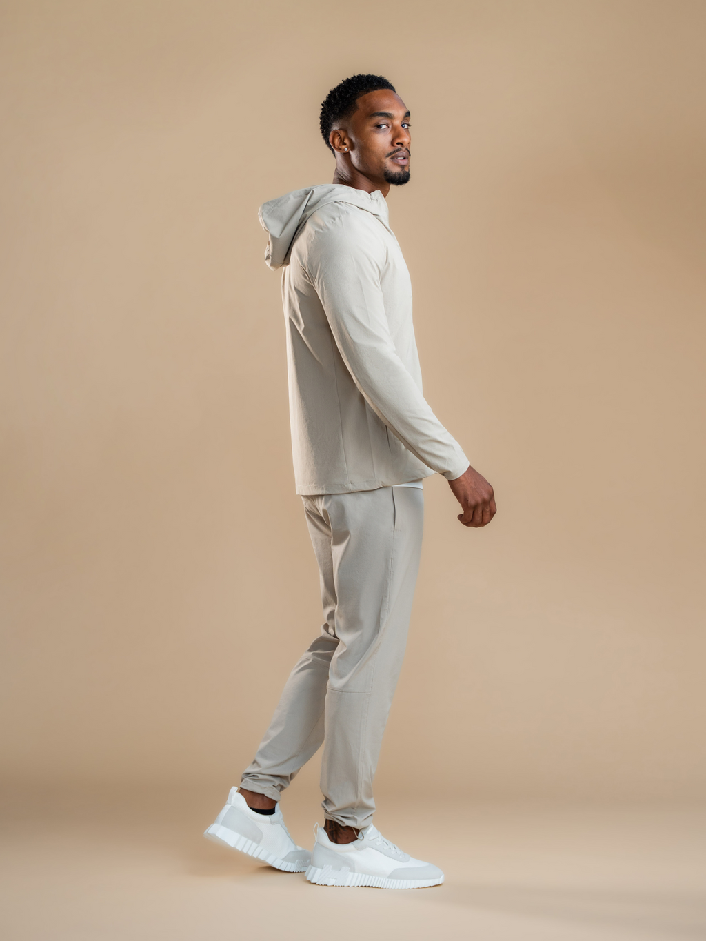 Tech Windbreaker - Beige