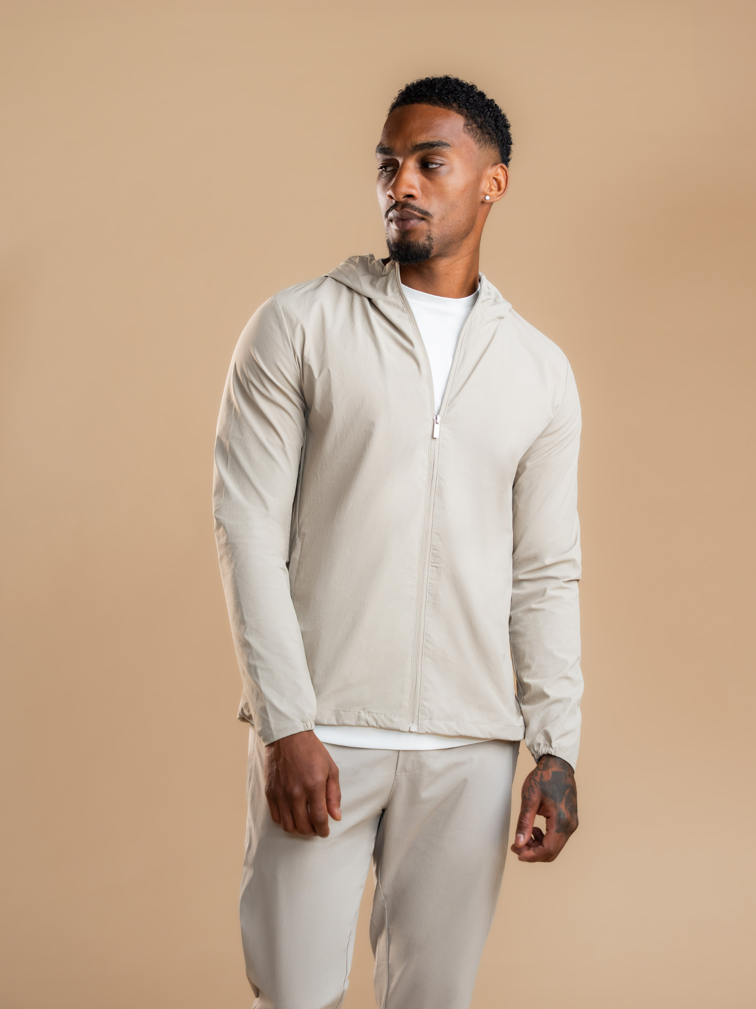 Tech Windbreaker - Beige