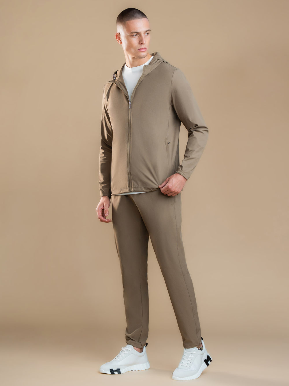 Tech Windbreaker - Mocca